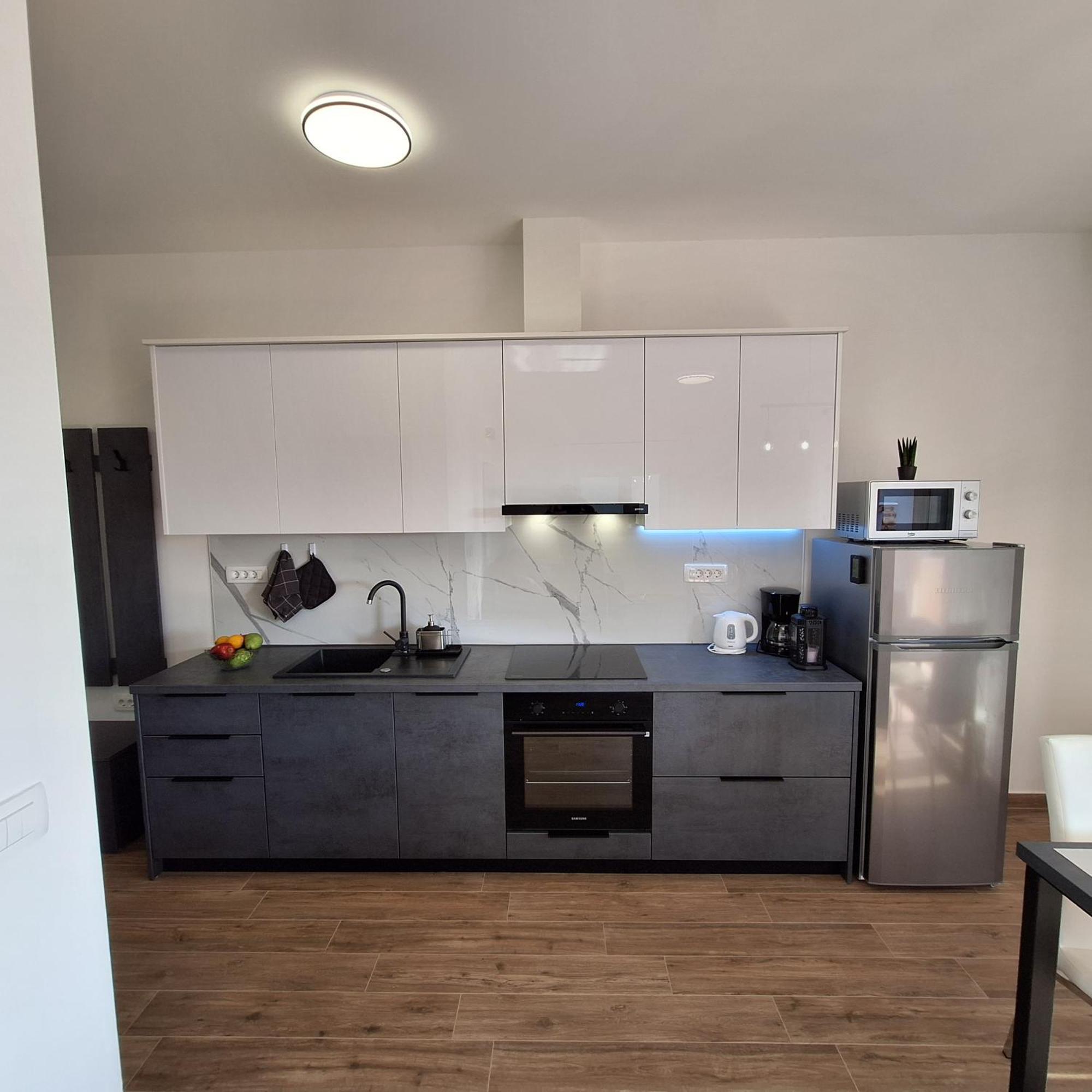 Apartments Elena & Lana ซาดาร์ ภายนอก รูปภาพ