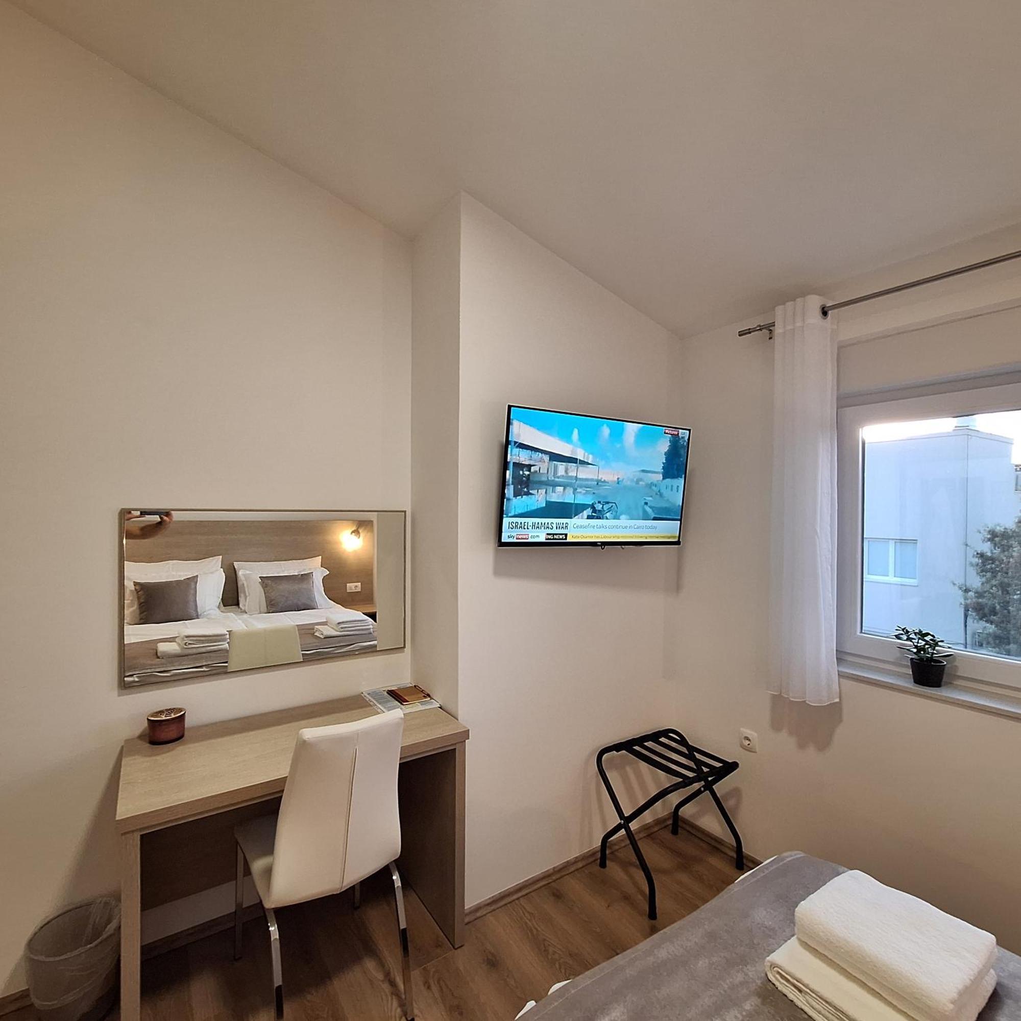 Apartments Elena & Lana ซาดาร์ ภายนอก รูปภาพ